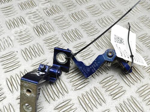Used Hinge/Door check strap Hinge/Door check strap 39575607 39575607