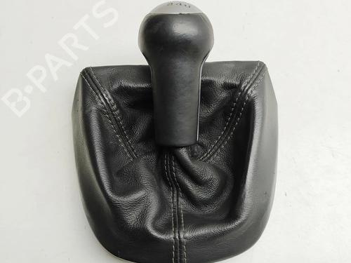 Used Shift knob PORSCHE BOXSTER (987) S 3.4 (295 hp) 32991149