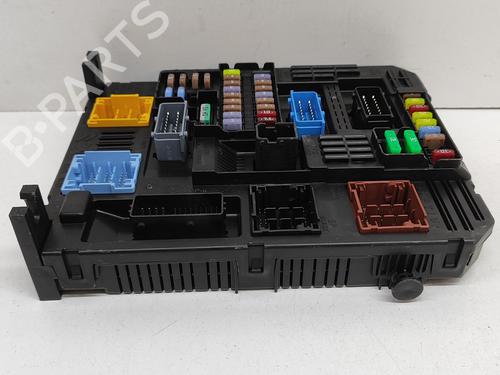 Used Fuse box PEUGEOT 2008 II (UD_, US_, UY_, UJ_, UR_, UC_) 1.2 PureTech 130 (USHNS, URHNS) (130 hp) 28553214