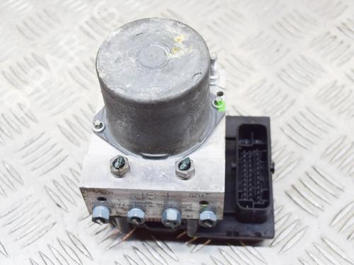 Used ABS pump ABS pump RENAULT CLIO III (BR0/1, CR0/1) 1.2 16V (BR02, BR0J, BR11, CR02, CR0J, CR11) (75 hp) 6774638 6774638