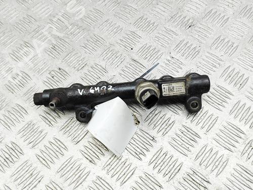 Used Injection rail Injection rail 37721669 37721669