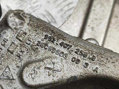 Right front steering knuckle PORSCHE 911 (992) 3.0 Carrera 4 S (992420) | BP30574957M26 