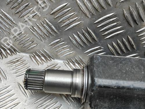 Right front driveshaft ASTON MARTIN DBX 4.0 All-wheel Drive | BP36809239M39 - Image 2