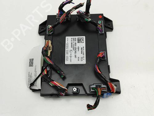 Módulo eletrónico TESLA MODEL S (5YJS) 70D AWD | BP25614928M83