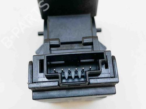 Switch MERCEDES-BENZ C-CLASS (W205) C 300 BlueTEC Hybrid / h (205.012) | BP6764067I30 