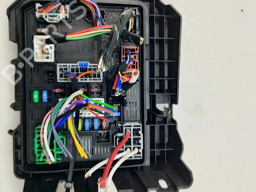 Fuse box NISSAN JUKE (F16_) DIG-T 117 | BP33847057E1 - Image 5