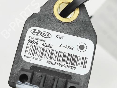 Electronic sensor KIA CEE'D Sportswagon (JD) 1.6 CRDi 136 | BP33825708M84  - Image 5