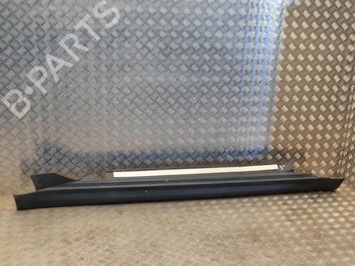 Højre sidekjole Højre sidekjole MINI MINI CLUBMAN (R55) Cooper (120 hp) 29231149 29231149
