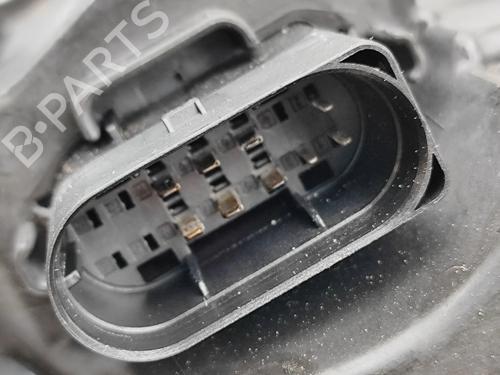 Right headlight MERCEDES-BENZ SLC (R172) 180 (172.431) | BP28481651C29