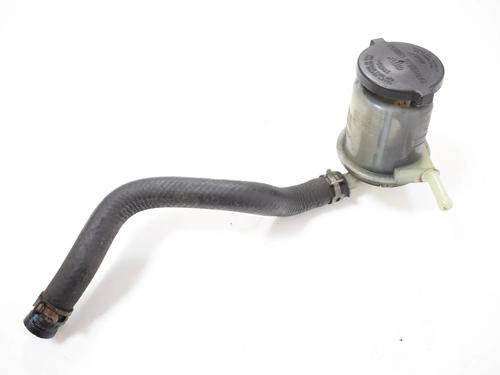 Used Power steering reservoir TOYOTA COROLLA Verso (ZER_, ZZE12_, R1_) 2.0 D-4D (CUR10_, CUR10R) (116 hp) 30284539