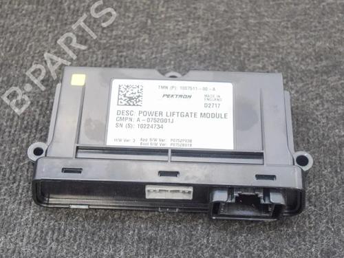 Used Electronic module TESLA MODEL S (5YJS) 75D AWD (525 hp) 20232942