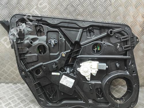 Rudehejsemekanisme ventre foran Rudehejsemekanisme ventre foran MERCEDES-BENZ GLE (W166) 350 d 4-matic (166.024) (258 hp) 34521053 34521053
