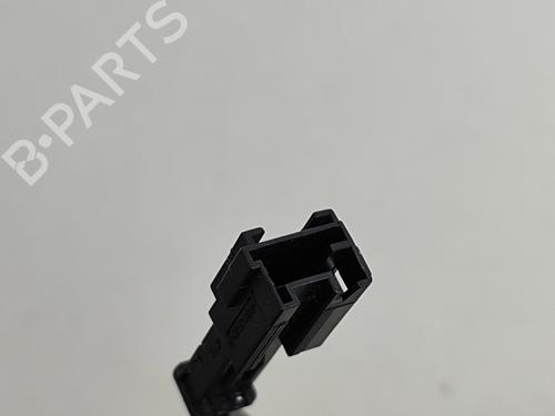 Steering column stalk PEUGEOT 2008 II (UD_, US_, UY_, UJ_, UR_, UC_) 1.2 Hybrid 136 (URHPYC, USHPY) | BP28553055I23 