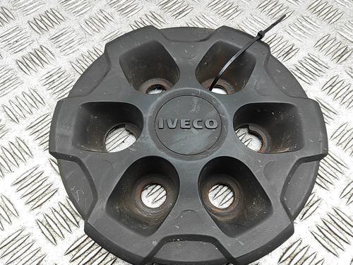 Used Hub cap IVECO DAILY VI Van 33S14, 35S14, 35C14, 42S14 (136 hp) 30514532