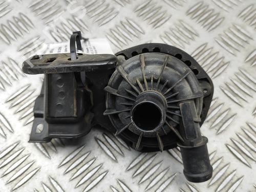 Used Auxiliary water pump SKODA ENYAQ iV SUV (5AZ) 60 (179 hp) 31687096
