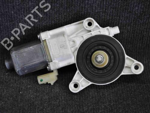 Used Right rear window motor CHRYSLER VOYAGER IV (RG, RS) 2.4 (147 hp) 6720567