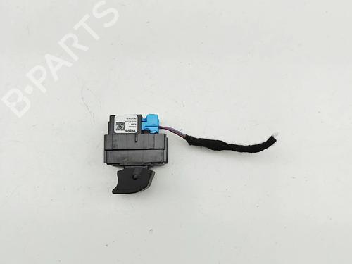 Right rear window switch VOLVO XC40 (536) T3 | BP30257654I28