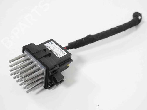 Used Heater resistor CHEVROLET CRUZE (J300) 2.0 CDI (125 hp) 30257143