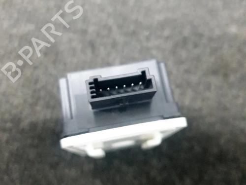 Módulo eletrónico TESLA MODEL 3 (5YJ3) EV AWD | BP27748611M83 