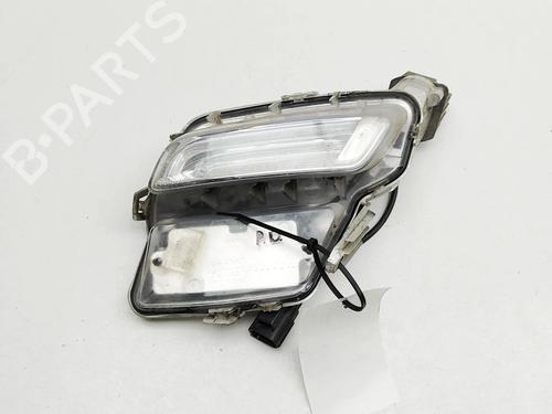 Used Right daytime light Right daytime light VOLVO XC60 I SUV (156) D4 (190 hp) 33433569 33433569