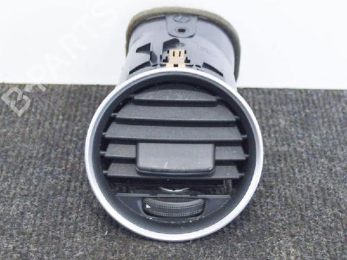 Used Air vent MERCEDES-BENZ C-CLASS Coupe (C204) C 220 CDI (204.302) (170 hp) 14607918