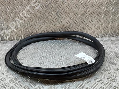 rubber-door-seal-mercedes-benz-cla-c118-2019-27770990 main image