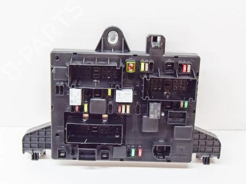 fuse-box-opel-zafira-tourer-c-p12-18-75-20957185-1110097ac-365927271-2011-6774734 main image