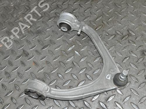 Used Right front suspension arm Right front suspension arm LAND ROVER RANGE ROVER VELAR (L560) 2.0 P300 Si4 4x4 (300 hp) 33338882 33338882