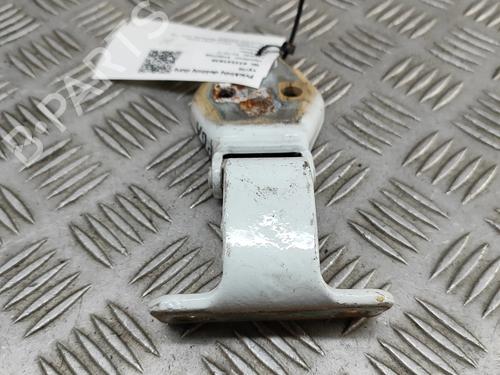 Hinge/Door check strap IVECO DAILY VI Platform/Chassis 33S14, 35S14, 35C14, 38S14 | BP27934034C146 - Image 2