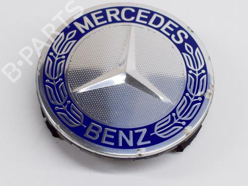 Used Hub cap MERCEDES-BENZ C-CLASS Coupe (C205) C 250 d (205.308) (204 hp) 15681039