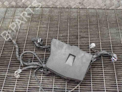 Fuse box TOYOTA VERSO (_R2_) 2.0 D-4D (AUR20_, AUR20R) | BP6762613E1