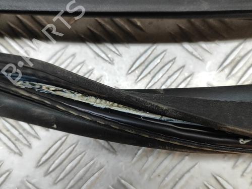 Gummiliste TESLA MODEL X (5YJX) P100D AWD | BP25217857C142  - Image 6