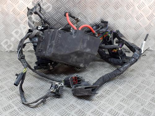 Sikringsdose VOLVO V40 Hatchback (525) D2 (114 hp) 28732530