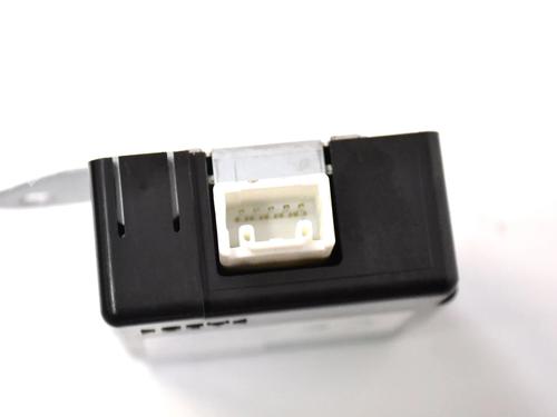 Electronic module TOYOTA RAV 4 II (_A2_) 2.0 4WD (ACA21, ACA20) | BP30214282M83 - Image 4