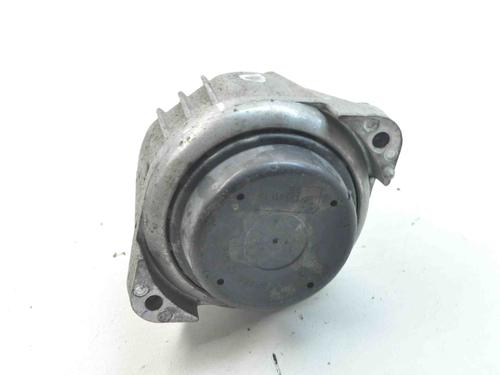 Used Engine mount BMW 3 (E90) 320 d (177 hp) 30266605