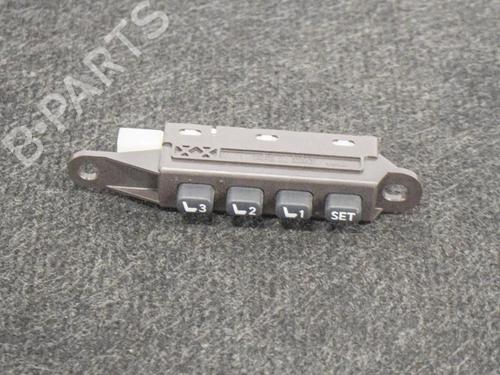 Used Switch Switch LEXUS RX (_L1_) 450h AWD (GYL15_) (249 hp) 6759606 6759606