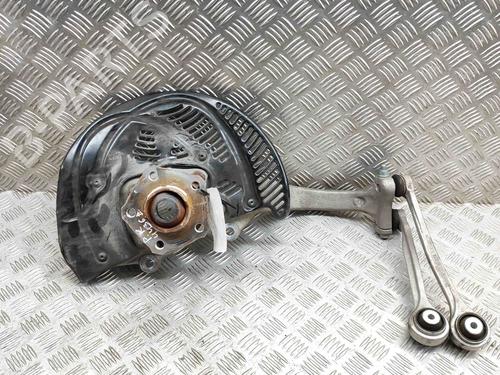 Venstre Styrespindel Lejehus AUDI A4 B9 Avant (8W5, 8WD) RS4 TFSi quattro (450 hp) 27772123