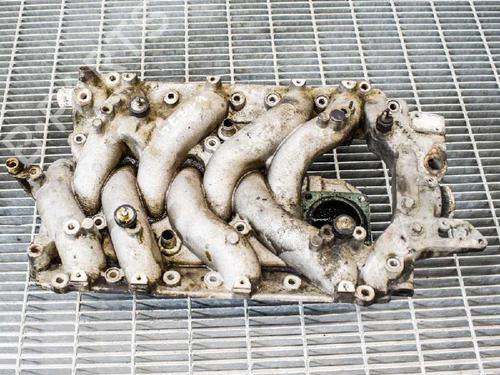 Used Intake manifold MERCEDES-BENZ S-CLASS (W116) 450 SE, SEL (116.032) (224 hp) 6726209