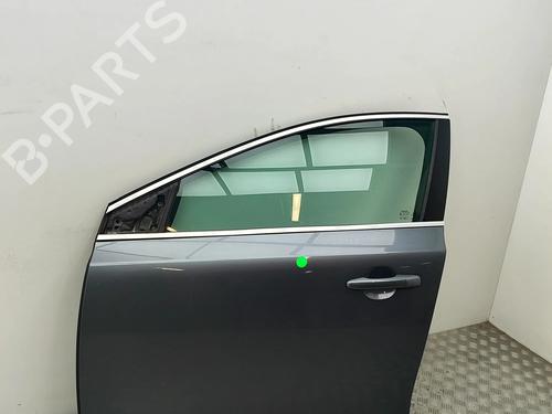 dr-venstre-fortil-volvo-v40-hatchback-525-2012-2013-2014-2015-2016-2017-2018-2019-38267741 main image