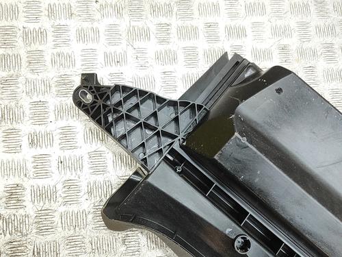 Air filter box TESLA MODEL Y (5YJY) Long Range All-wheel Drive | BP33624669M87  - Image 5