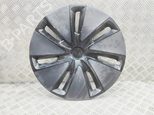 Used Hub cap Hub cap TESLA MODEL 3 (5YJ3) EV (283 hp) 40014476 40014476