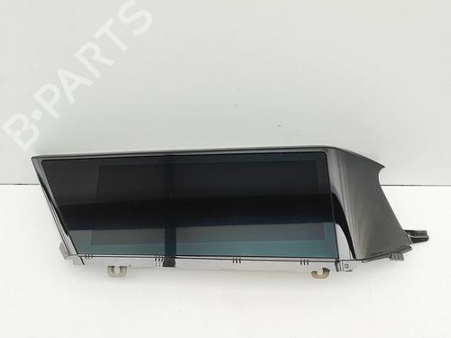 Display Display AUDI Q5 (GUB) SQ5 TFSI quattro (367 hp) 33847495 33847495