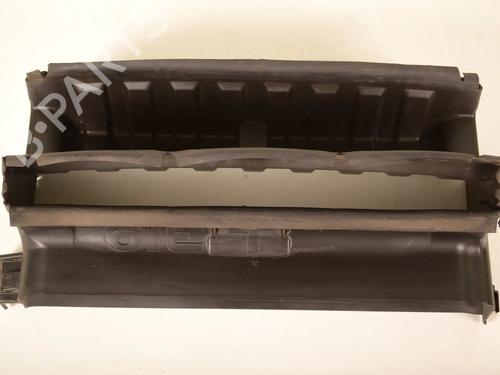 Used Grille Grille LAND ROVER DISCOVERY III (L319) 2.7 TD 4x4 (190 hp) 33341863 33341863