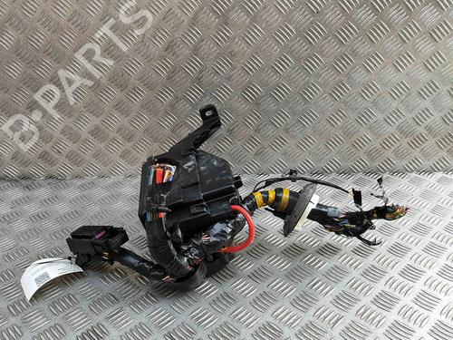 Used Fuse box Fuse box LAND ROVER RANGE ROVER VELAR (L560) 2.0 D240 SD4 4x4 (241 hp) 29337169 29337169