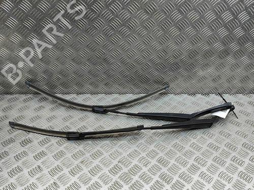 front-windshield-wiper-arm-vw-t-roc-a11-d11-2017-33374953 main image