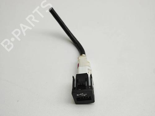 Used Electronic module Electronic module 38329061 38329061