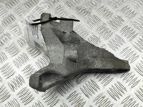 Used Engine mount Engine mount BMW X1 (E84) xDrive 18 d (143 hp) 36397695 36397695