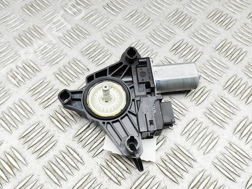 Used Right rear window motor Right rear window motor MERCEDES-BENZ GLA-CLASS (X156) GLA 250 4-matic (156.946) (211 hp) 33384331 33384331