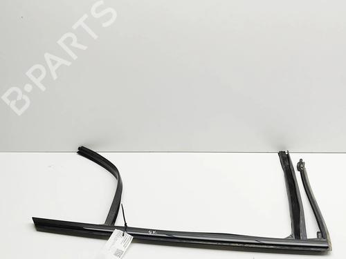 Dørliste BMW X2 (U10) sDrive 20 i | BP36564871C150 - Image 2