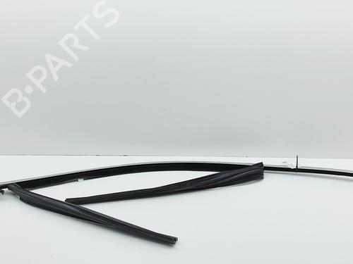 Dørliste BMW X5 (G05, F95) xDrive 30 d Mild-Hybrid (298 hp) 31592643